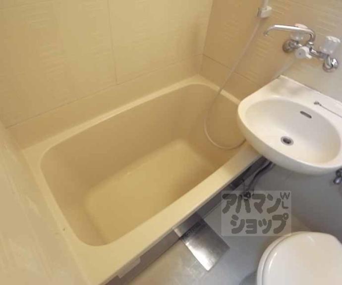 【コーポ石田】間取