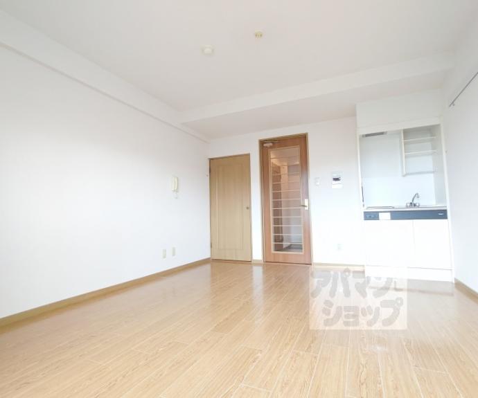 【ＣＡＳＡ　ＥＭＯＮ】間取