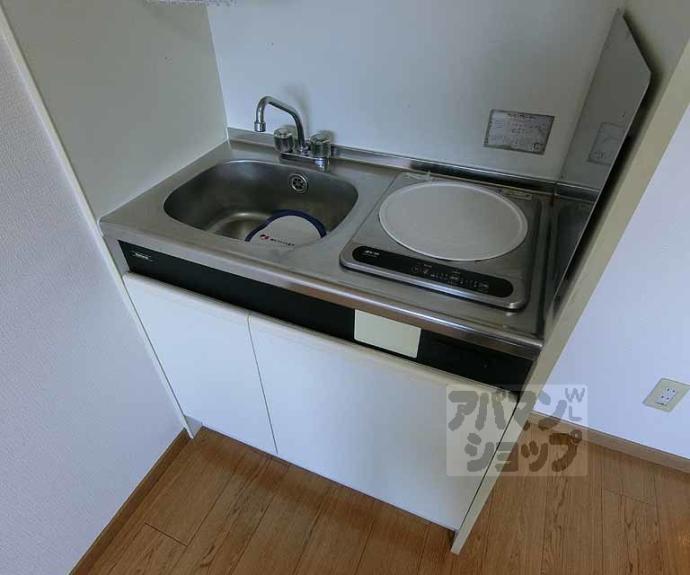 【ＣＡＳＡ　ＥＭＯＮ】間取