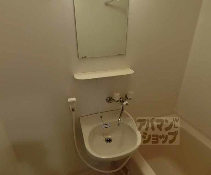 【ＣＡＳＡ　ＥＭＯＮ】間取