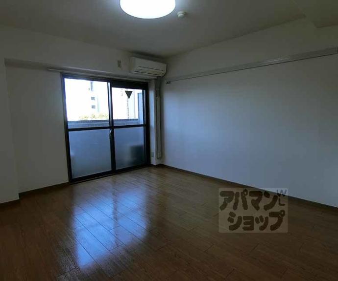 【ＣＡＳＡ　ＥＭＯＮ】間取