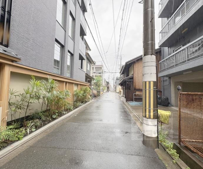 【プレミスト京都二条城北】間取