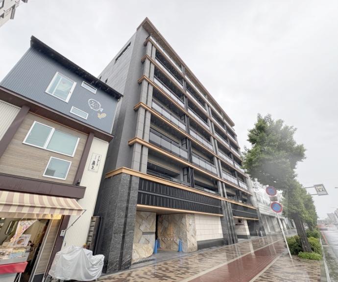 【プレミスト京都二条城北】間取