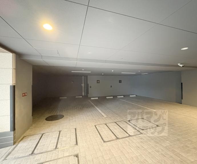 【プレミスト京都二条城北】間取