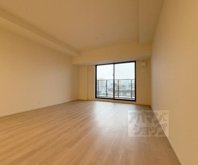 【プレミスト京都二条城北】間取