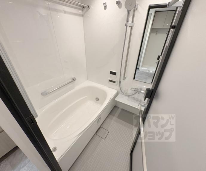 【プレミスト京都二条城北】間取