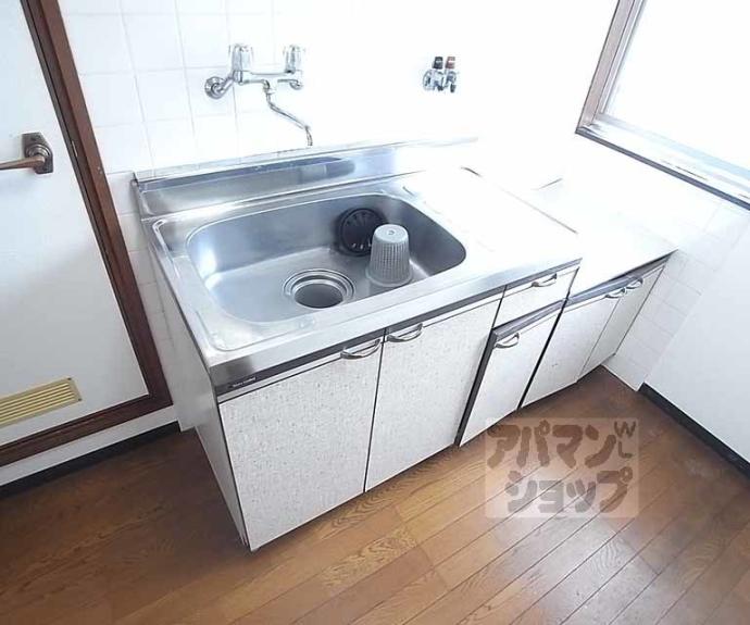 【ドミール大和】間取