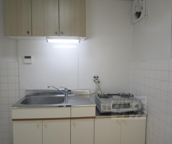 【大宮玄琢北東町１－１７】間取