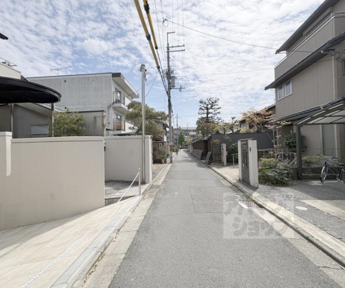 【Ｆｏｒｅｓｔａ御所東】間取