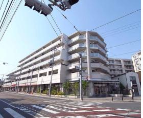 プレサンスロジェ太秦天神川駅前：間取図