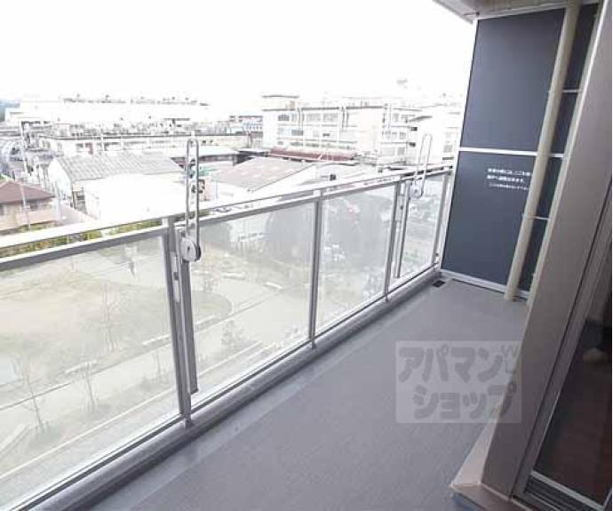 【プレサンスロジェ太秦天神川駅前】間取