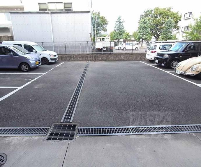 【グランビュー葛野】間取