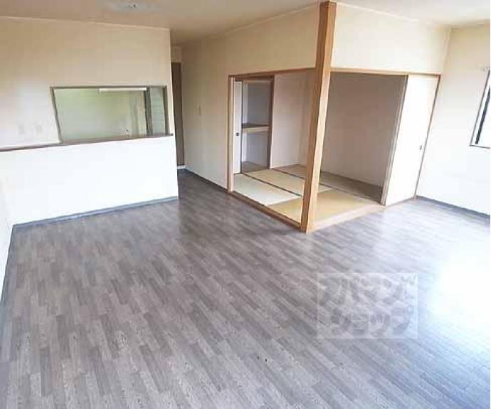 【グランビュー葛野】間取