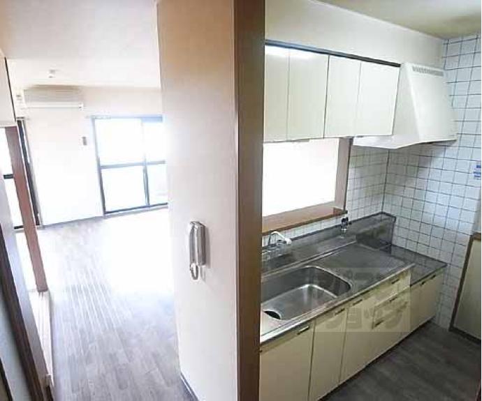 【グランビュー葛野】間取