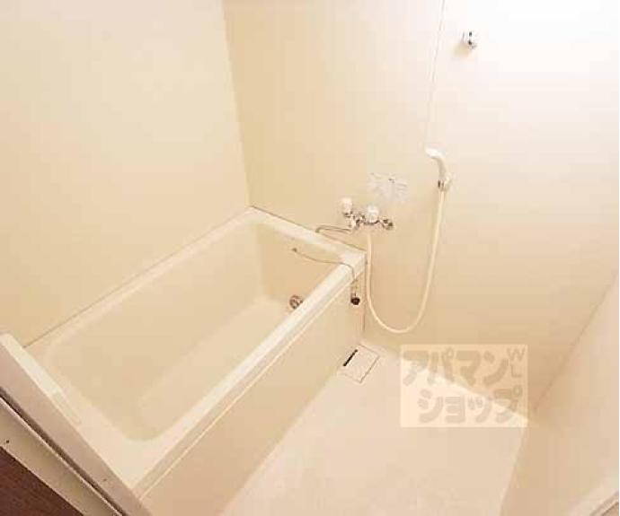 【グランビュー葛野】間取