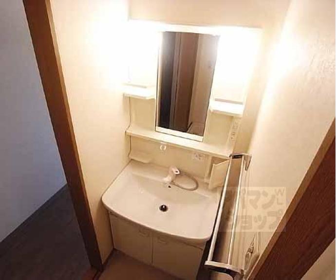 【グランビュー葛野】間取