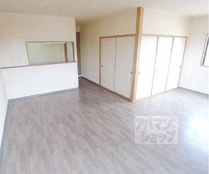 【グランビュー葛野】間取