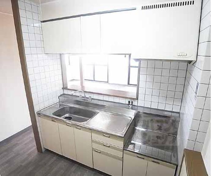 【グランビュー葛野】間取