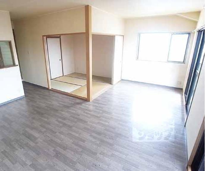 【グランビュー葛野】間取