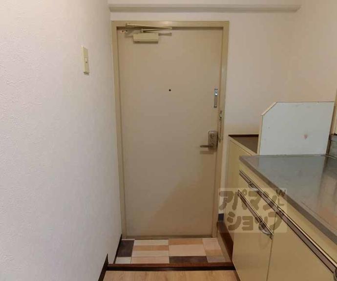 【ヤングヴィレッジ嵯峨】間取