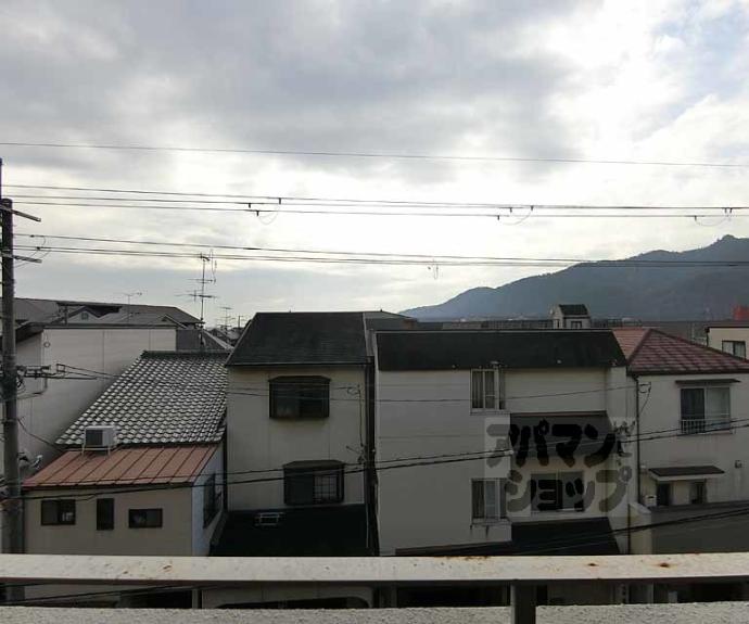 【ヤングヴィレッジ嵯峨】間取