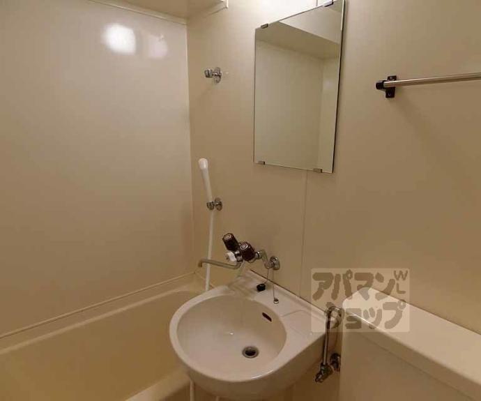 【アーバンハウスＡ＆ＵⅡ】間取