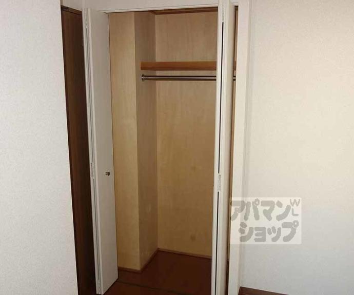 【パインフィールド洛南】間取