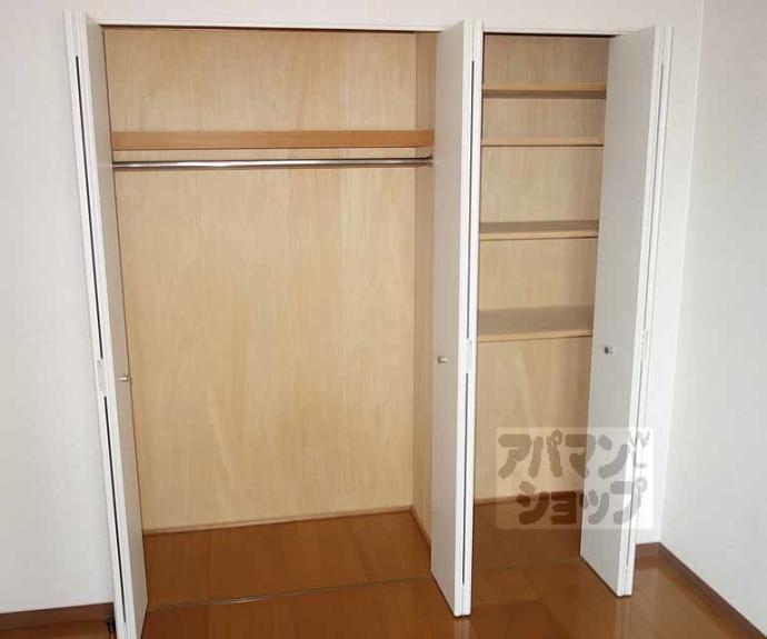 【パインフィールド洛南】間取