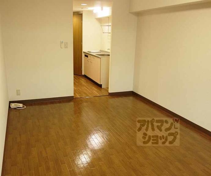 【ＫＩＮＤ（ＥＮ）Ⅲ　南館】間取