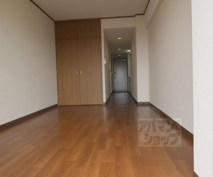 【ＫＩＮＤ（ＥＮ）Ⅲ　南館】間取