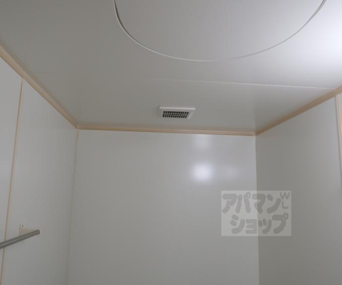 【ＫＩＮＤ（ＥＮ）Ⅲ　南館】間取