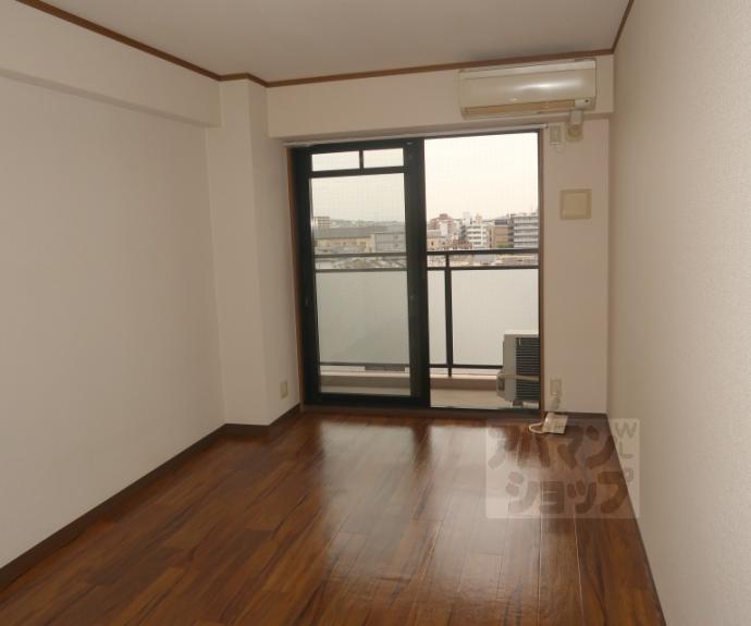 【ＫＩＮＤ（ＥＮ）Ⅲ　南館】間取