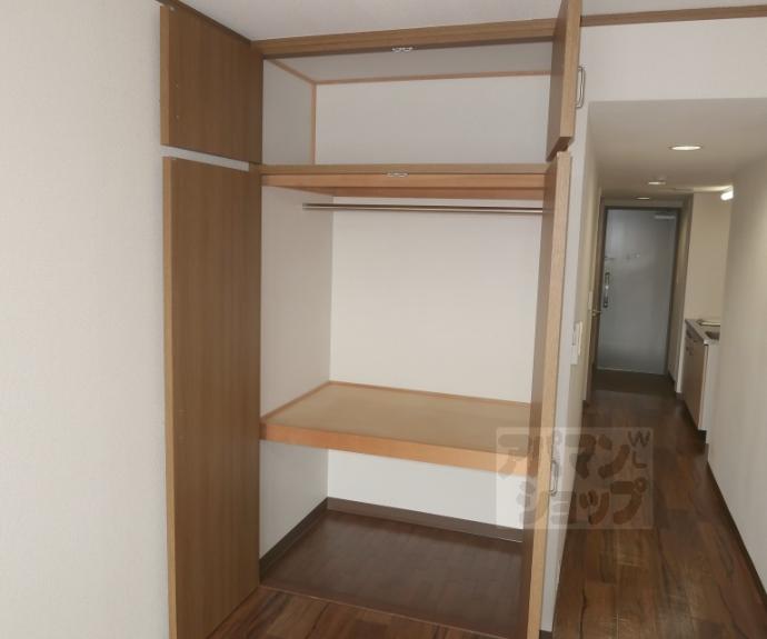 【ＫＩＮＤ（ＥＮ）Ⅲ　南館】間取