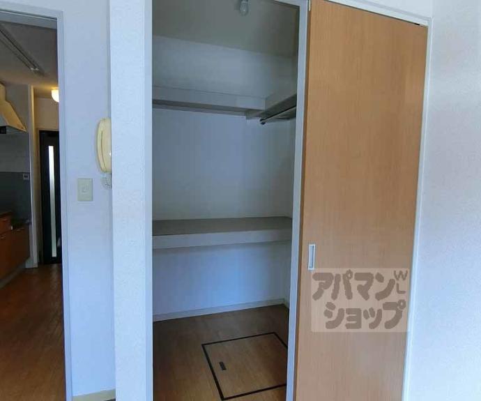 【ヴィヴィセレサ壱番館】間取