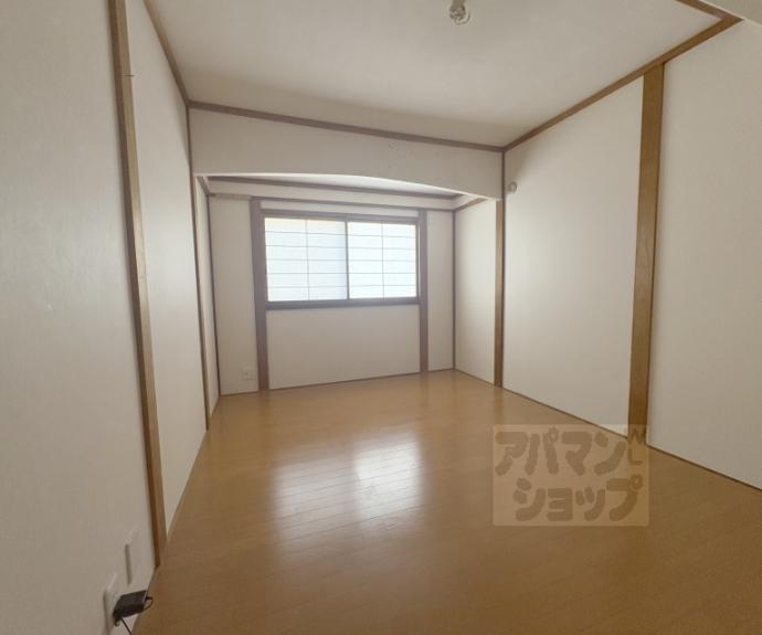 【太秦安井西裏町貸家】間取