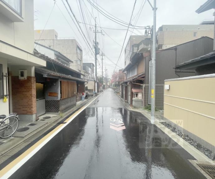 【パラドール京都御所北室町邸】間取