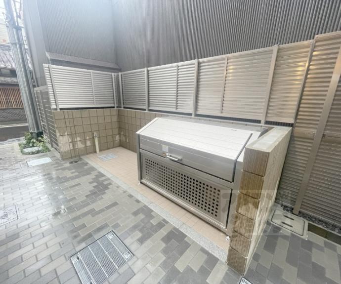 【パラドール京都御所北室町邸】間取