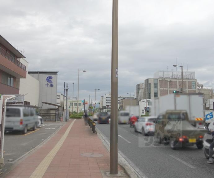 【ＣＲＥＳＴ　ＴＡＰＰ　十条】間取