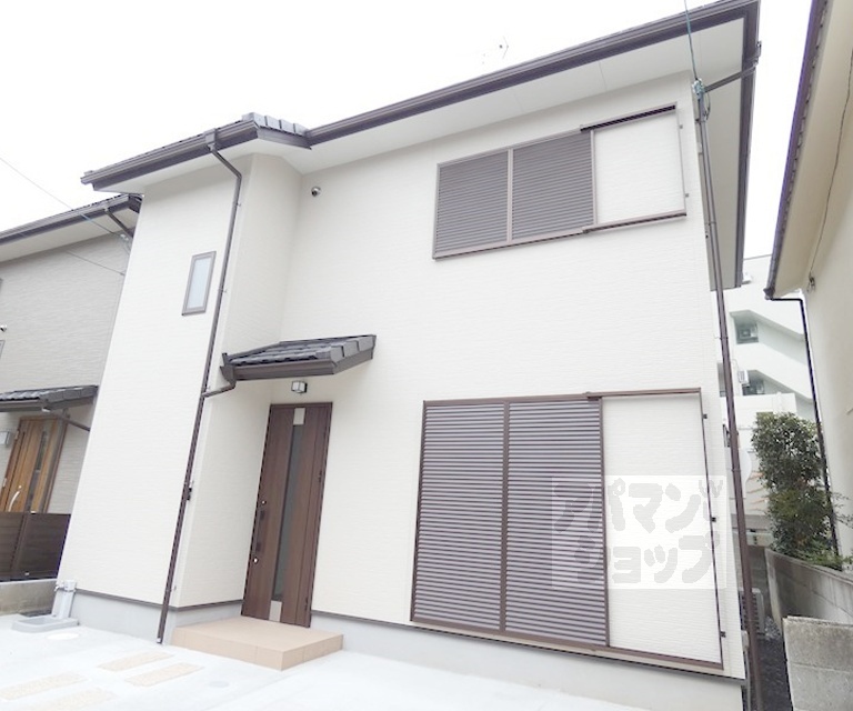 右京区嵯峨新宮町貸家