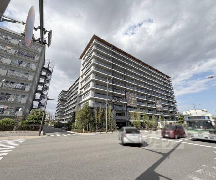 【ジオ京都西院】間取