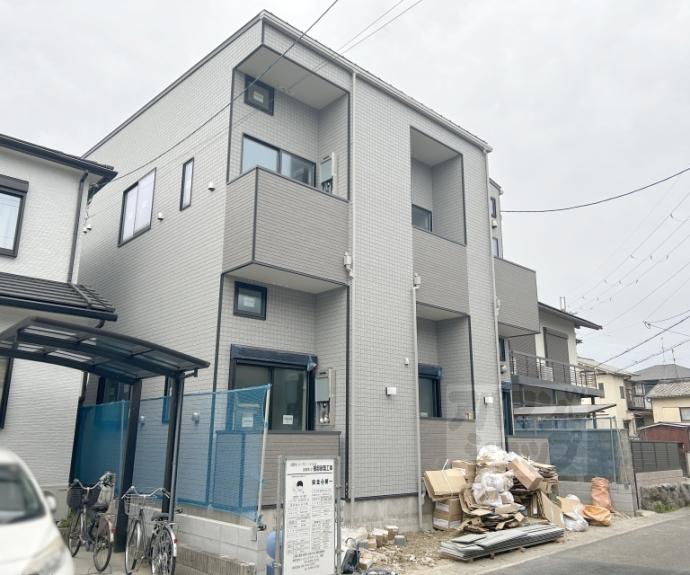 【ハーモニーテラス淀新町Ⅱ】間取