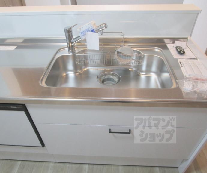 【北区新御霊口町貸家】間取