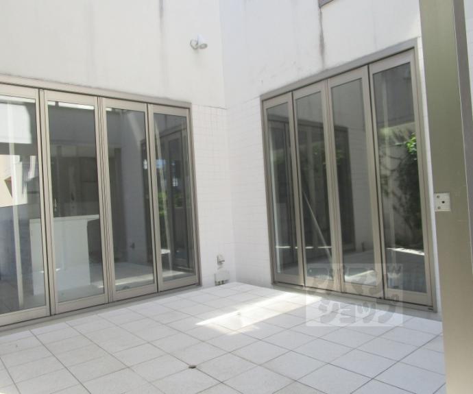 【松ケ崎修理式町１６－２戸建て】間取