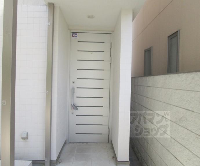 【松ケ崎修理式町１６－２戸建て】間取