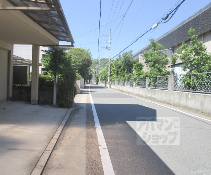 【松ケ崎修理式町１６－２戸建て】間取