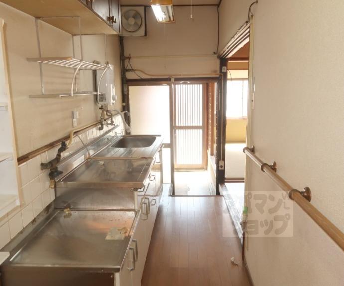 【南区唐橋花園町37貸家】間取