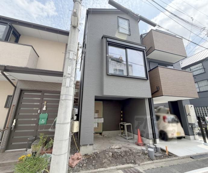【西ノ京御輿岡町戸建】間取
