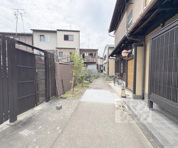 【東今小路町貸家】間取