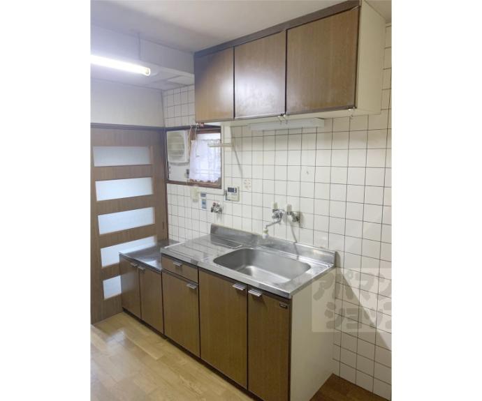 【梅津罧原町貸家　東から１軒目】