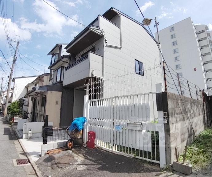 【伏見駅の貸家】間取